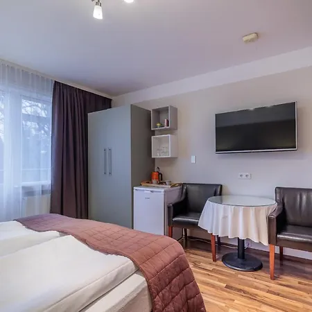 Bed & Breakfast Snorri's 3*